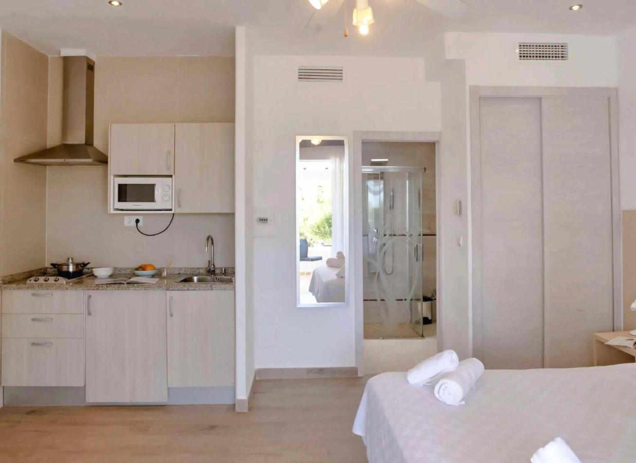 Roquetes Bungalows - Formentera Break Es Pujols Bagian luar foto