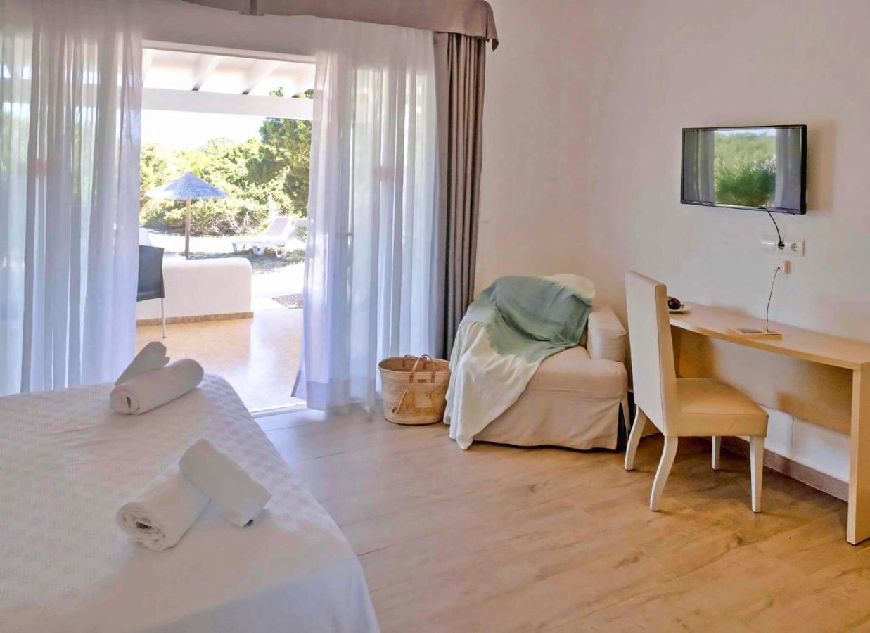 Roquetes Bungalows - Formentera Break Es Pujols Bagian luar foto